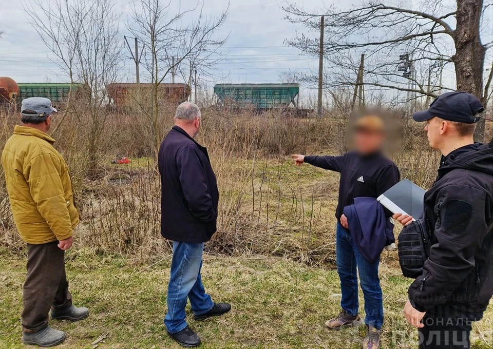 на Хмельниччині пограбували будинок військового