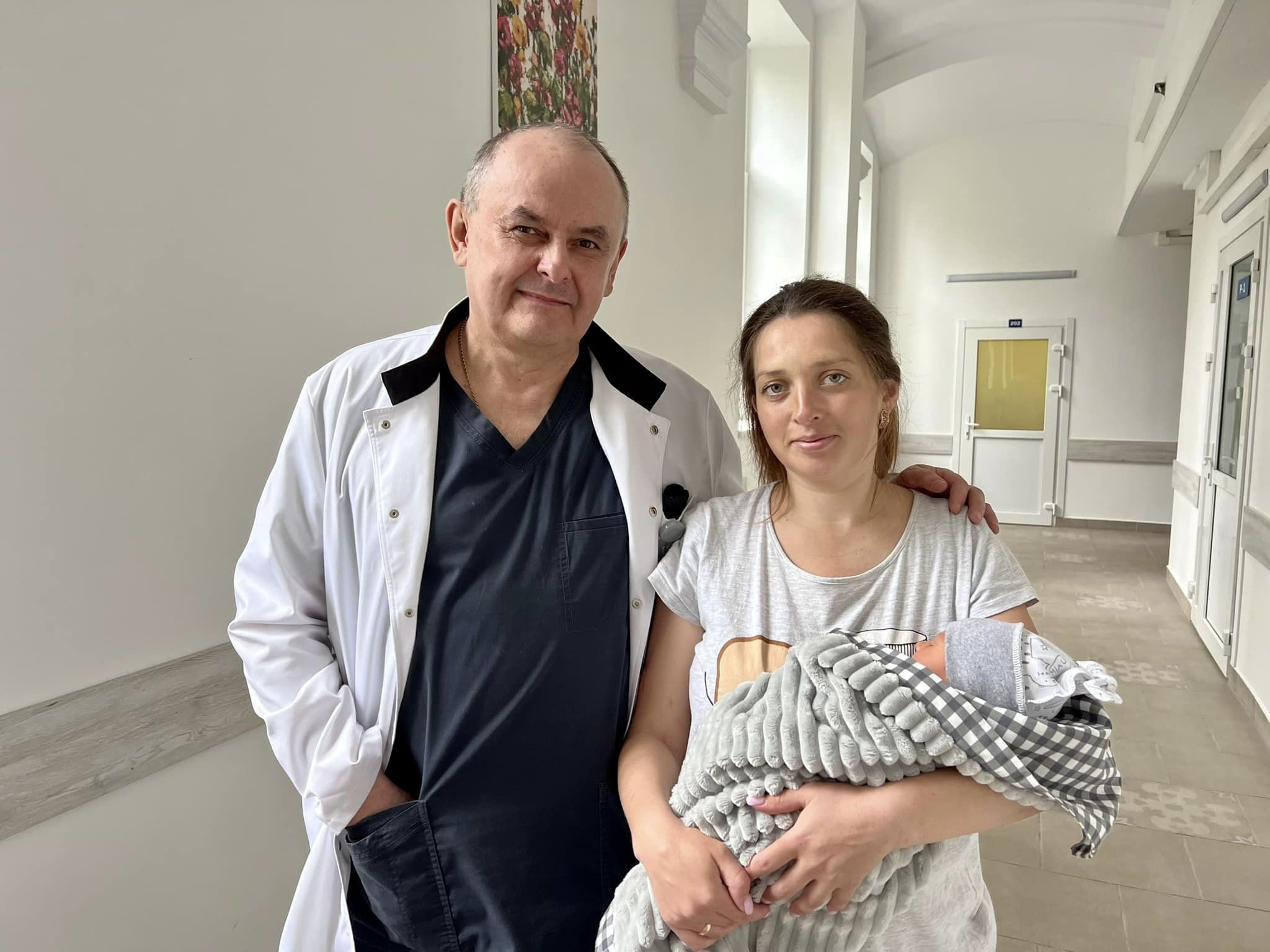 лікар і пацієнтка зі Львівщини