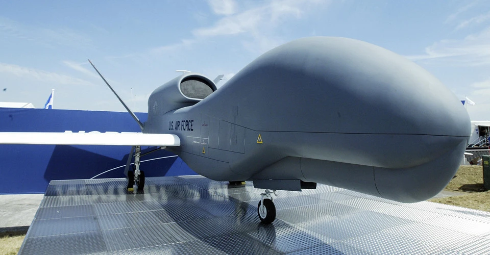 Розвідувальний безпілотник RQ-4 Global Hawk