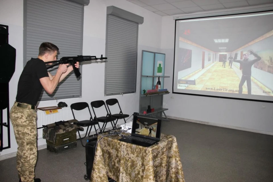військово-патріотичний центр у львові