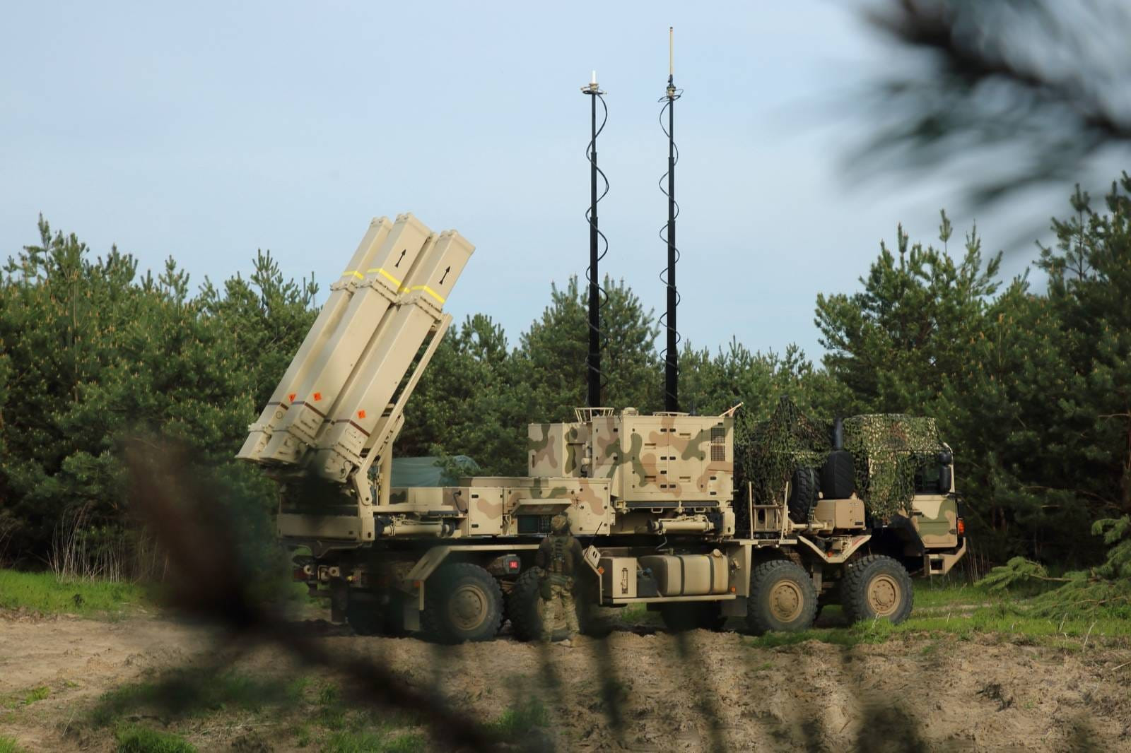 Ukraine needs deeply echeloned air defense system - Air Force