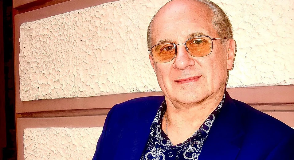 Левко Дутковський