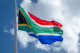 на фото: прапор Південно-Африканської Республіки