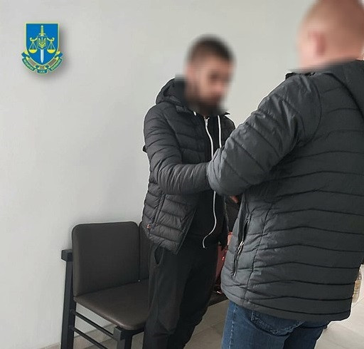 підозра військовослужбовцю