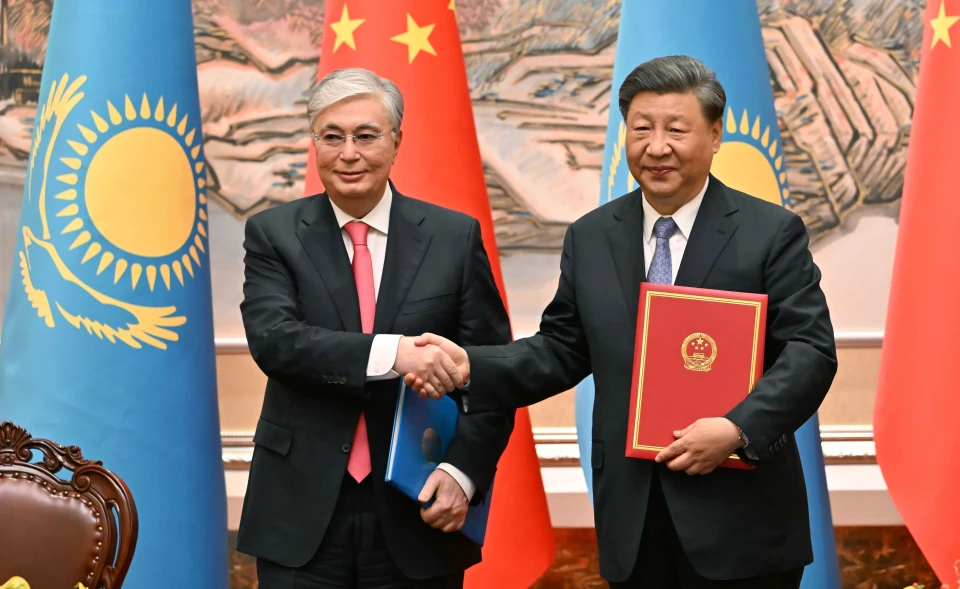 Токаєв у Китаї зустрівся з Сі