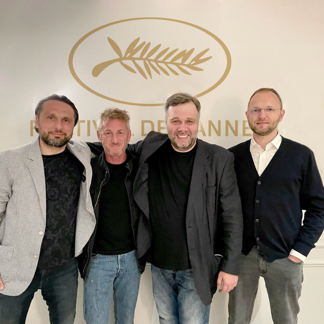 Шон Пен і команда фільму "Війна очима тварин"