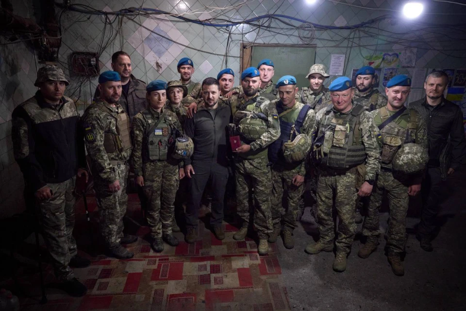 Зеленський відвідав передові позиції на Донеччині