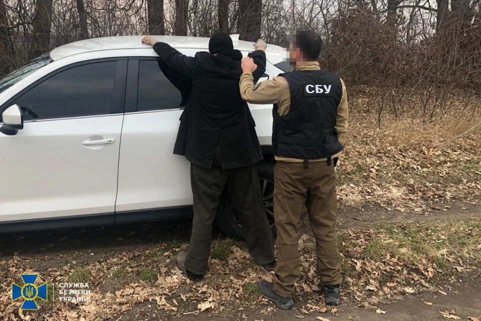 Позначав на електронних картах позиції ЗСУ в Бахмуті: СБУ викрила агента ФСБ