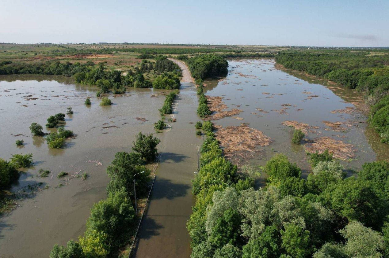 В Голой Пристани оккупанты заставляют местных на камеру благодарить РФ за  якобы эвакуацию