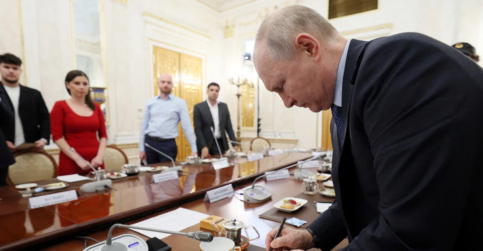 зустріч Путіна з пропагандистами