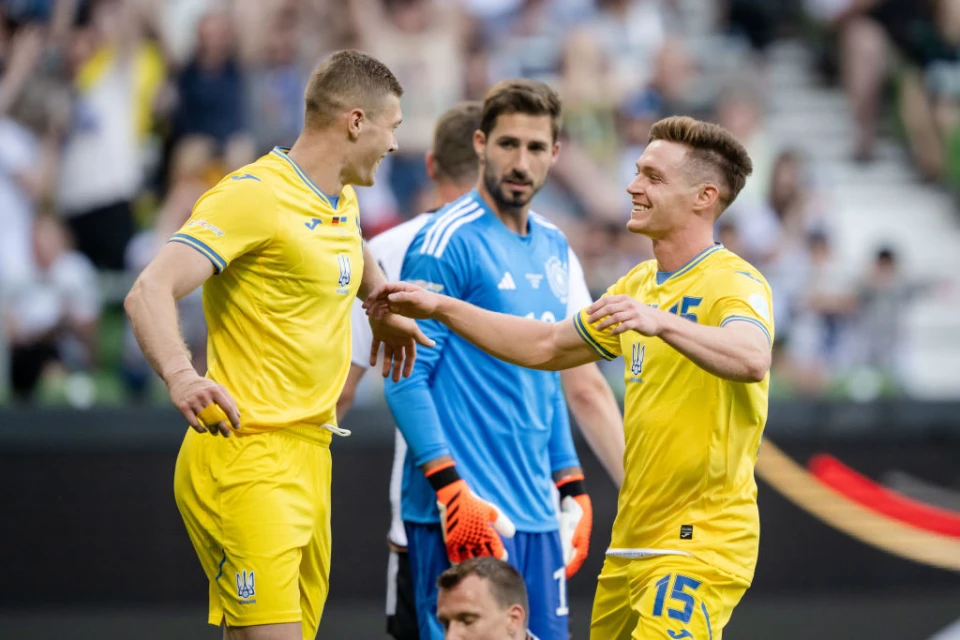 Збірна України, Артем Довбик та Віктор Циганков