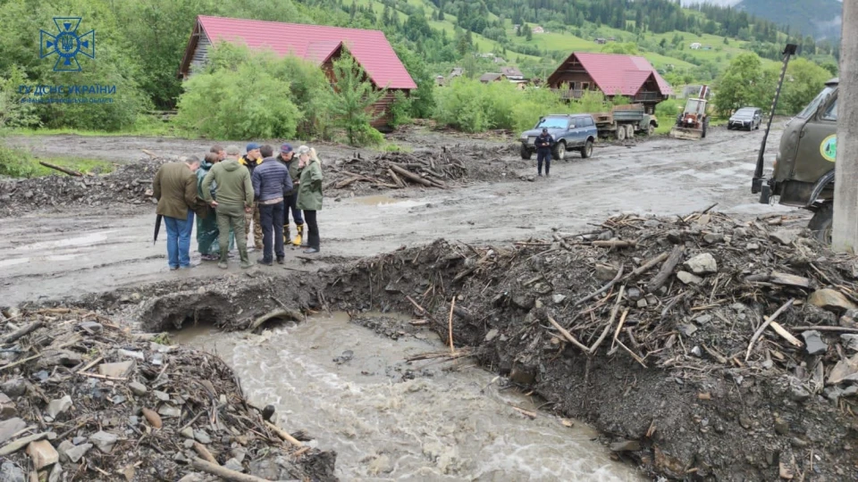 наслідки негоди на Прикарпатті