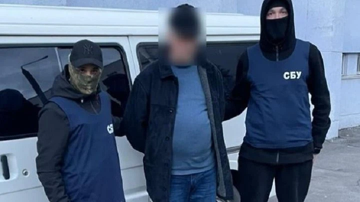 журналіст-зрадник