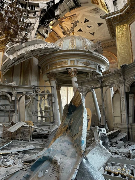 Руйнування Спасо-Преображенського кафедрального собору в Одесі