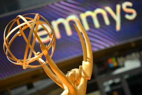 На фото: статуетка премії "Еммі"