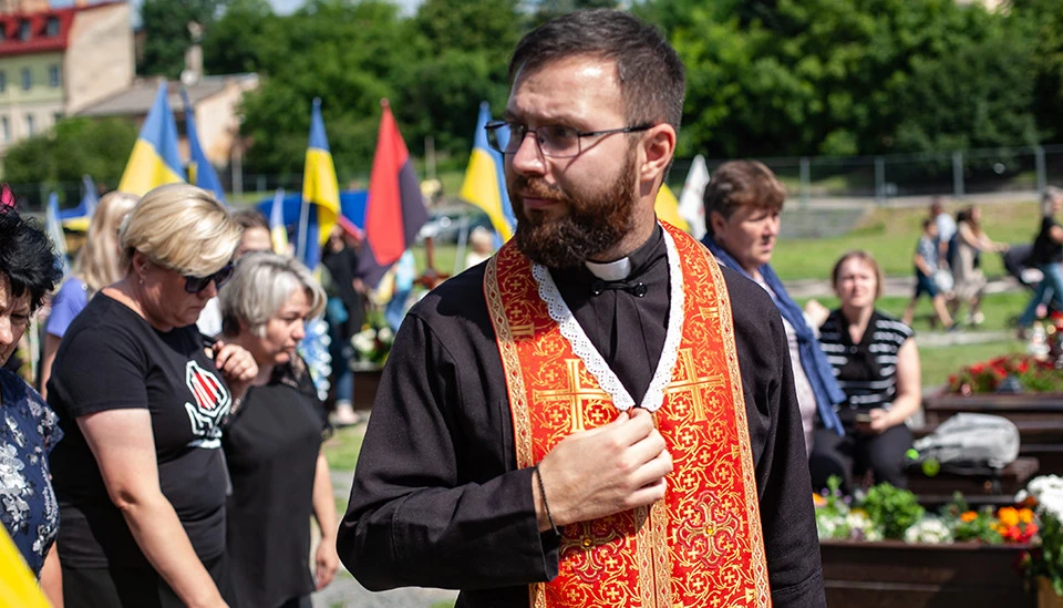 шанування пам'яті жертв теракту в Оленівці, Марсове поле