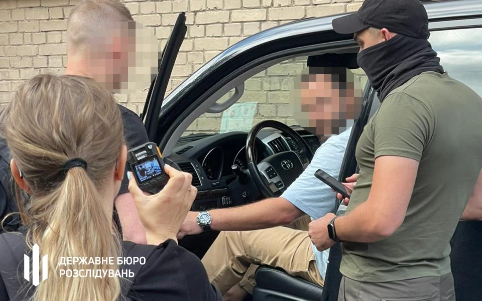 Обшуки у нардепа