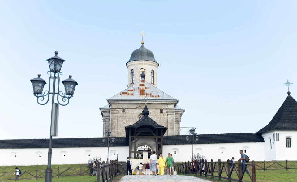 проща до Крилоса