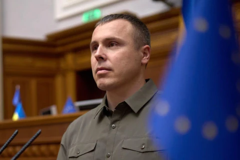 Роман Костенко