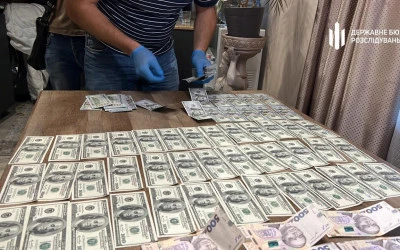 ДБР викрили схему