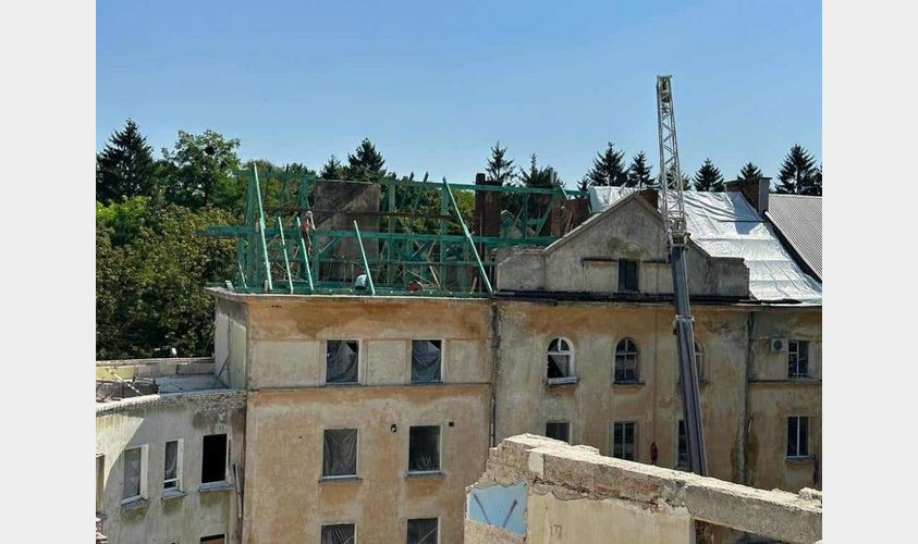 відновлення будинку на Стрийській