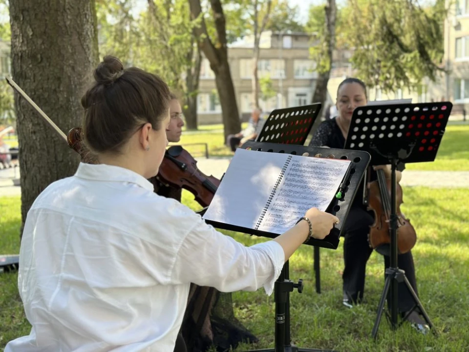 Музиканти Луганської філармонії Музиканти Луганської філармонії