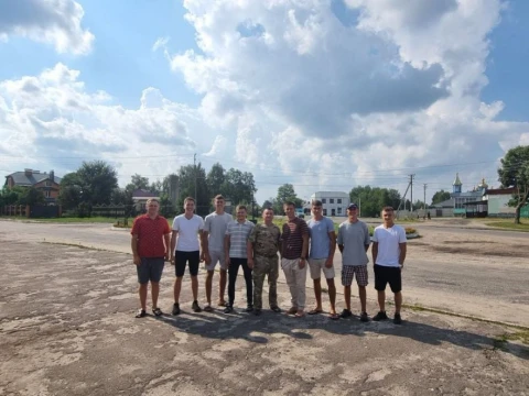 волонтери, що відновлюватимуть Благодатівку
