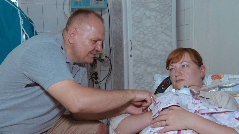 У Тернополі в перинатальному центрі виходили дівчинку вагою 560 грамів