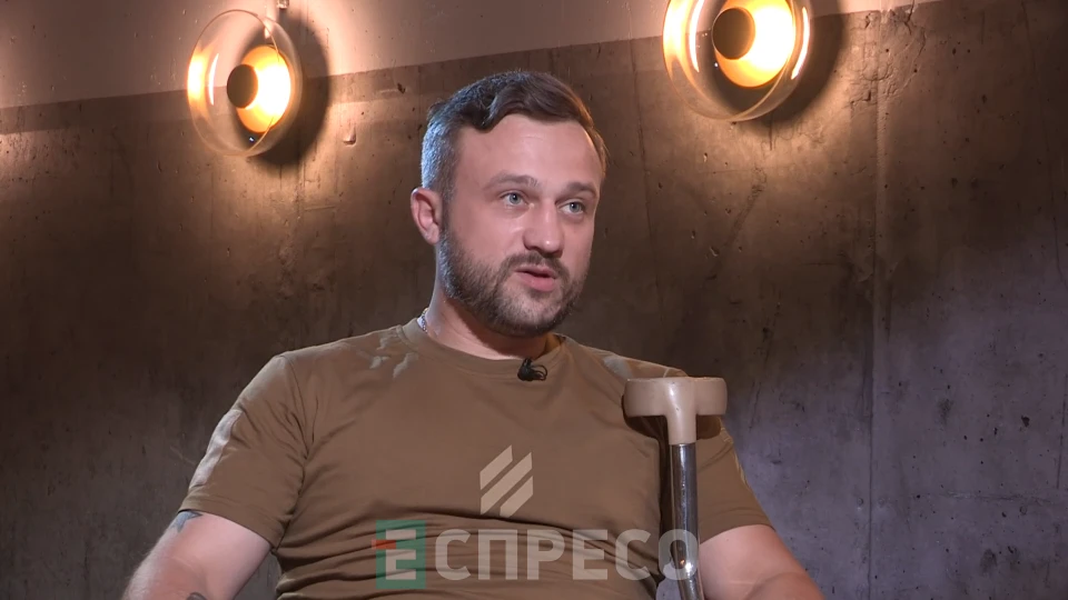 на фото: Руслан Романов