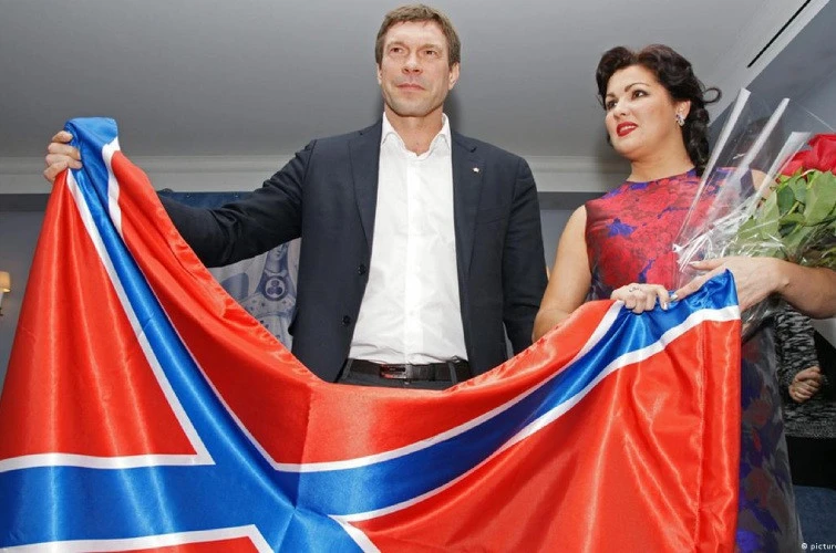 На фото: Анна Нетребко та Олег Царьов