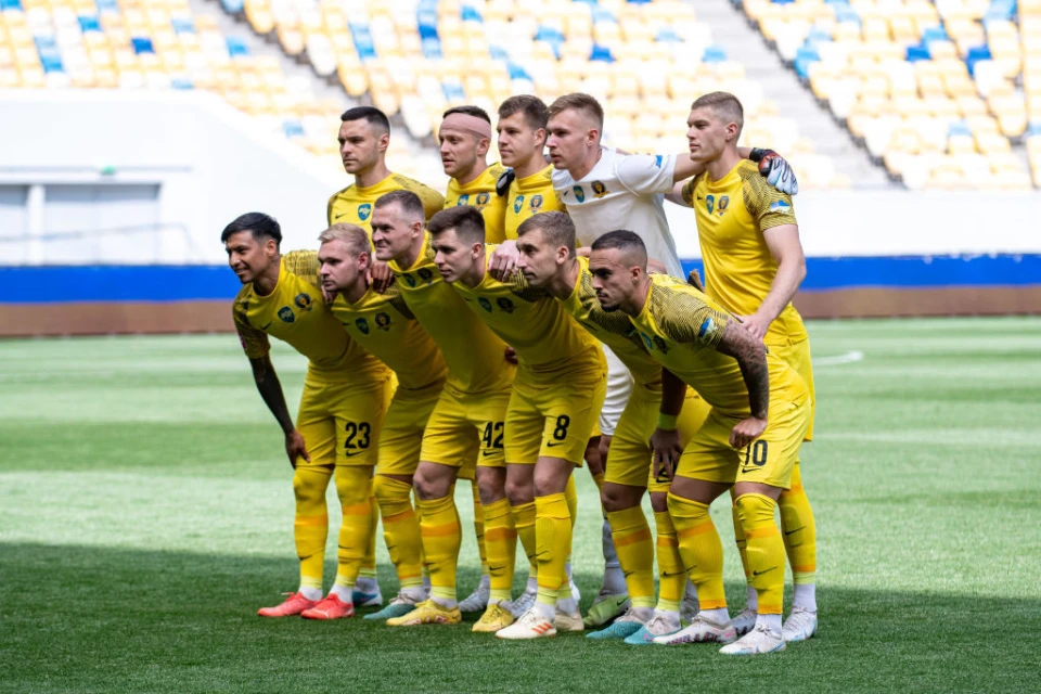 "Дніпро-1"