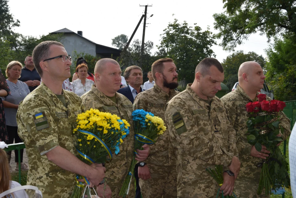 пам'ятна дошка Роману Гаху