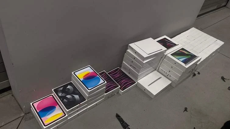 гаджети Apple