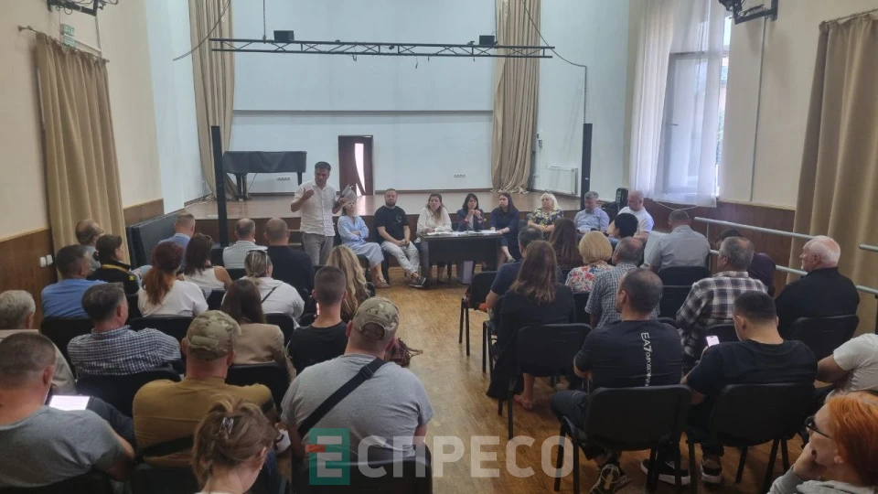 забудова в Брюховичах