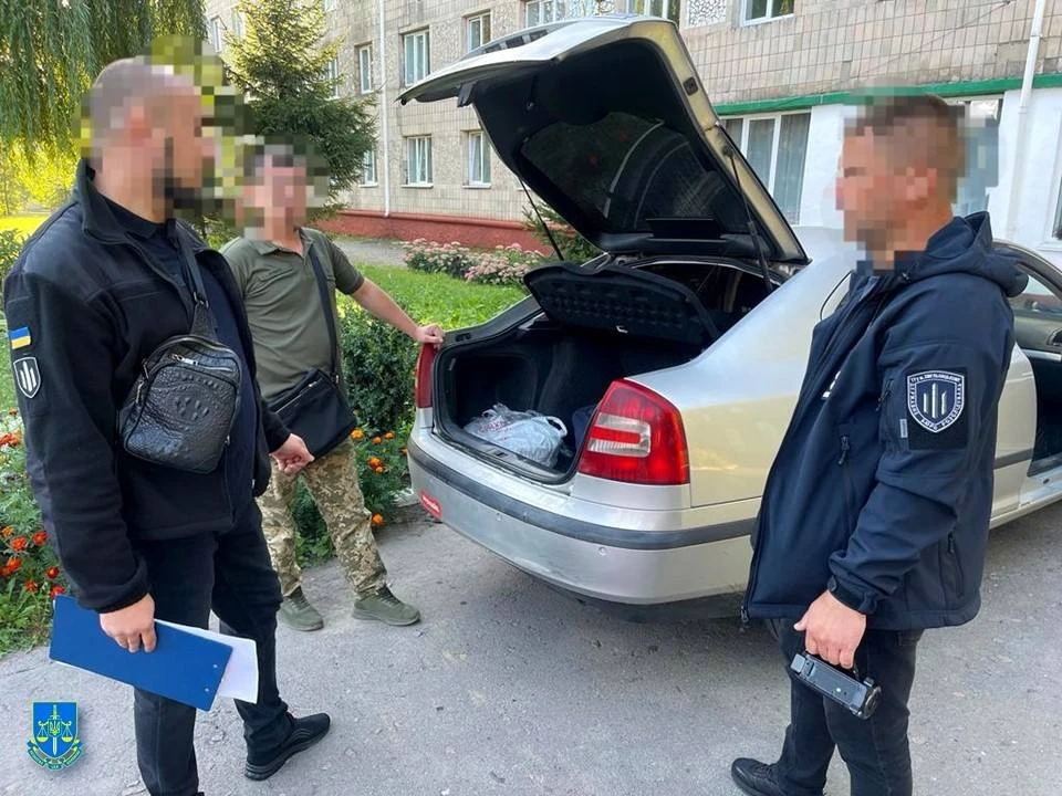 психотропи у військкоматі, Рівненщина