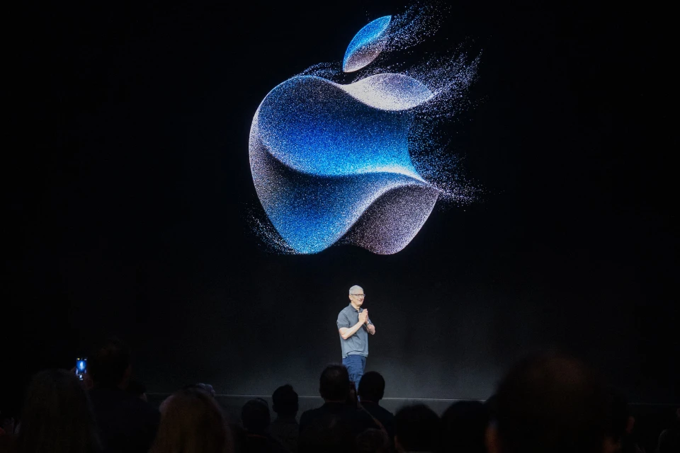 Apple iPhone 15