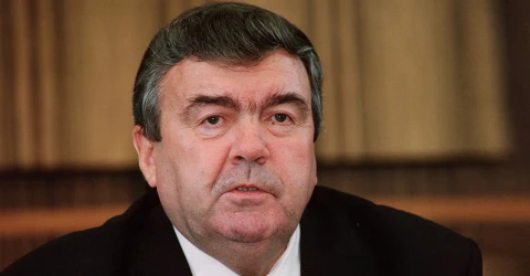 перший президент Молдови Мірча Снєгур