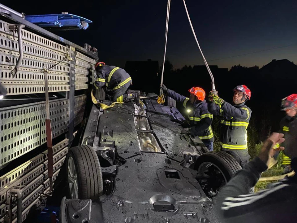 На Волині перекинувся автовоз