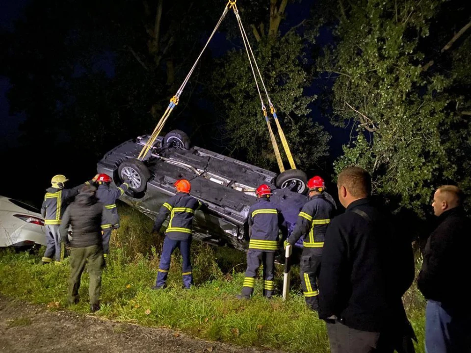 На Волині перекинувся автовоз