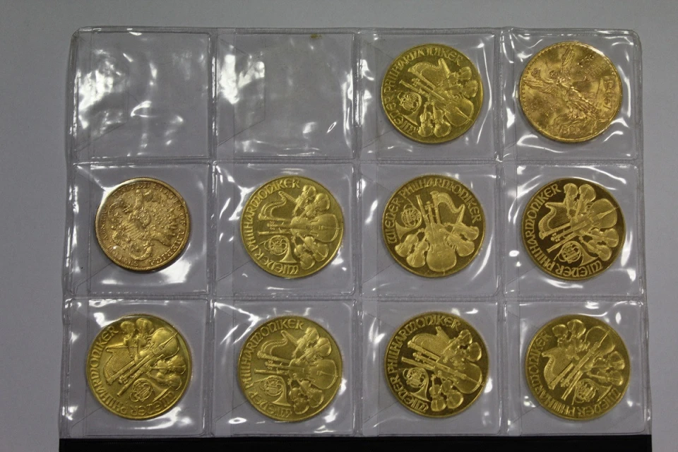 золоті монети