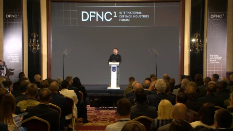 Володимир Зеленський на Форумі оборонних індустрій