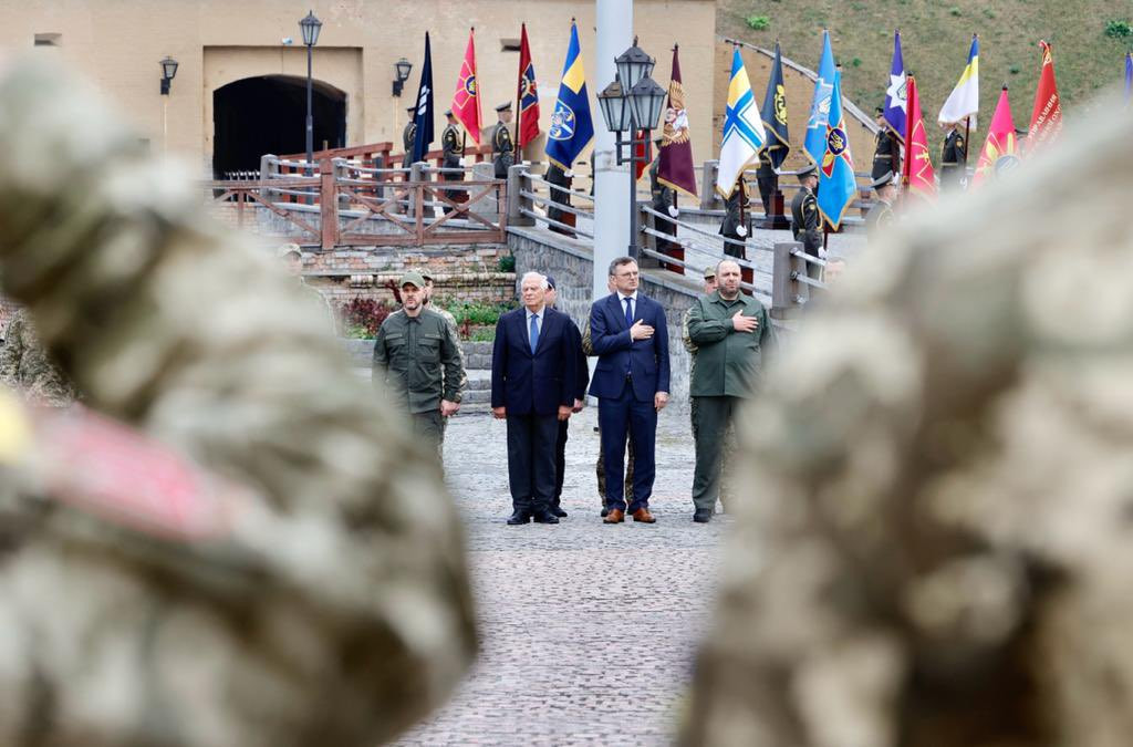 EU's Borrell Arrives In Kyiv, Pays Tribute To Fallen Ukrainian Defenders