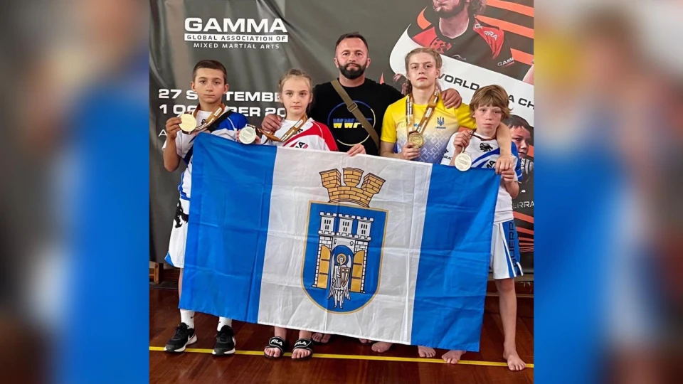 франківці стали чемпіонами світу з ММА