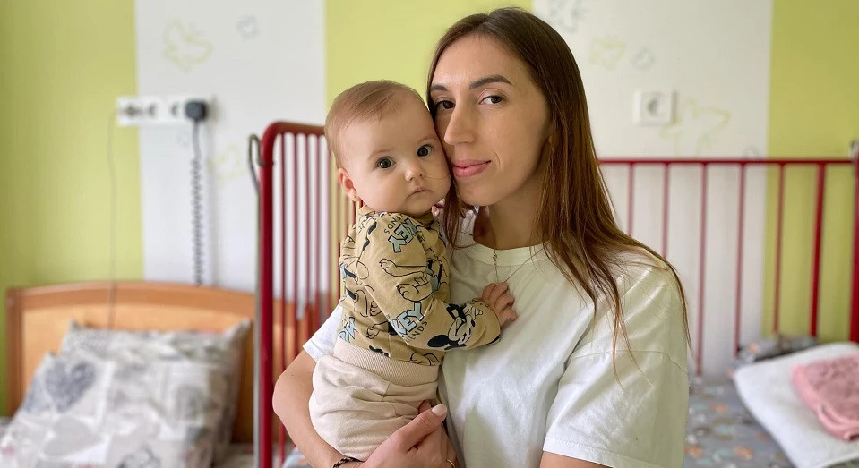 семимісячна Ніколь