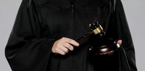 суддя_суддівська мантія