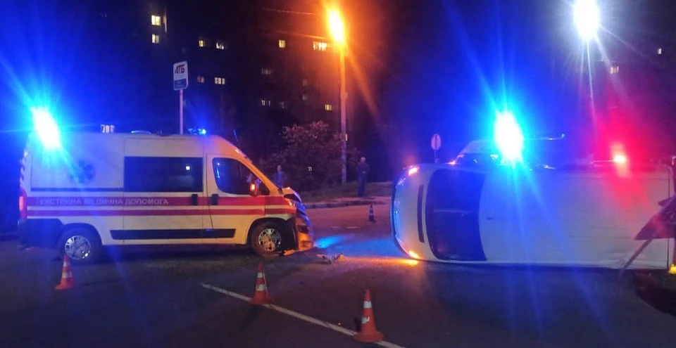 ДТП зі швидкою у Стебнику