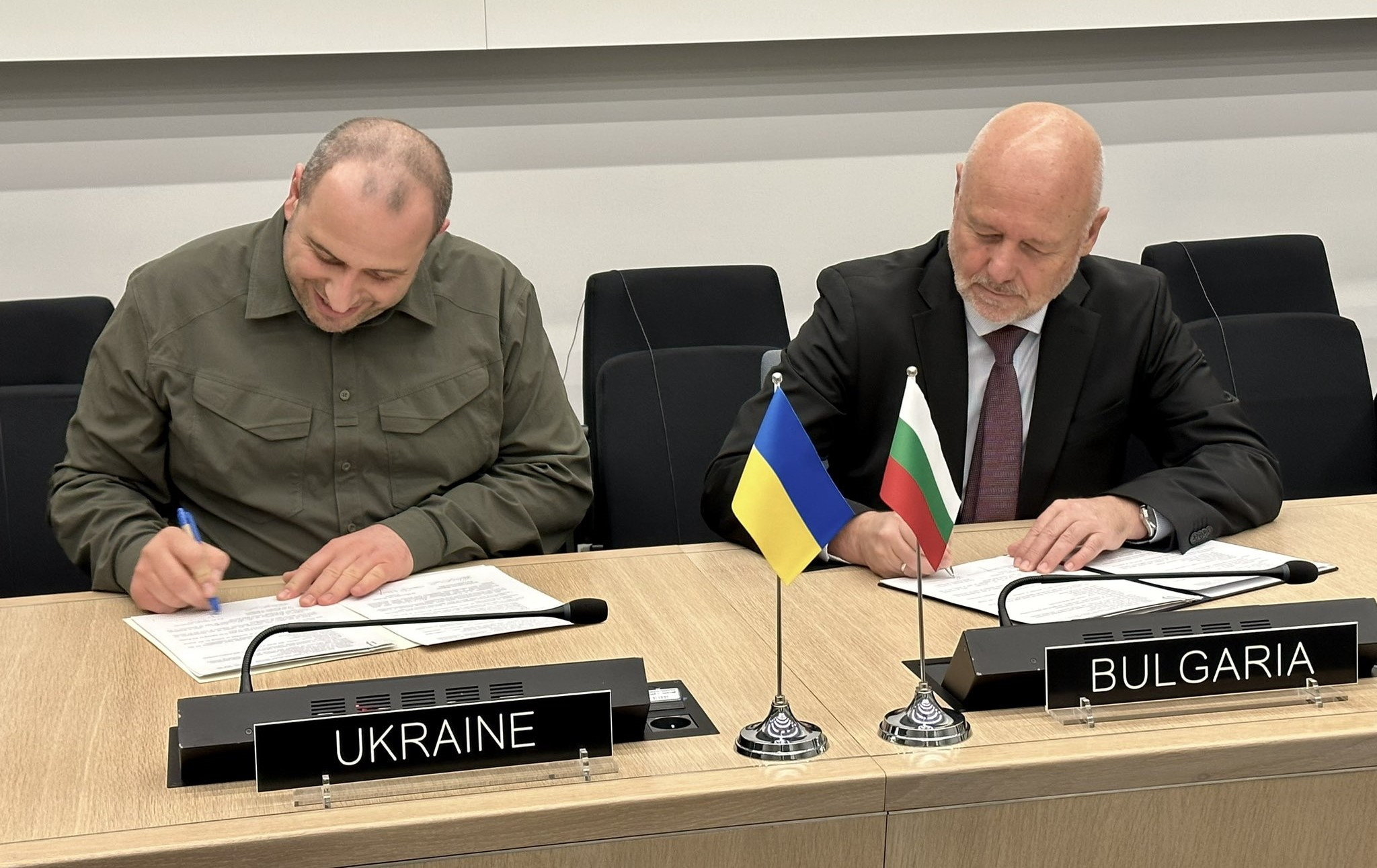 Рустем Умєров і Тодор Тагарев