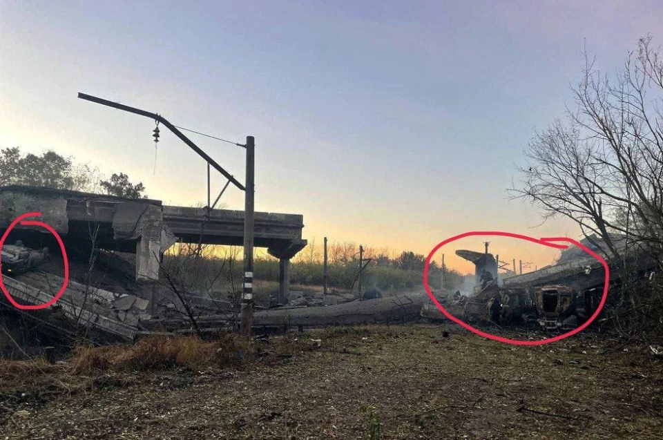 Знищений міст між Ясинуватою та Горлівкою