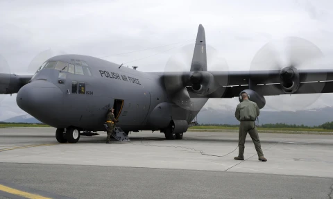 Транспортний літак С-130 Hercules ВПС Польщі