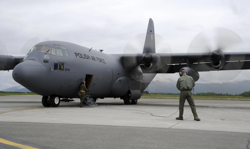Транспортний літак С-130 Hercules ВПС Польщі